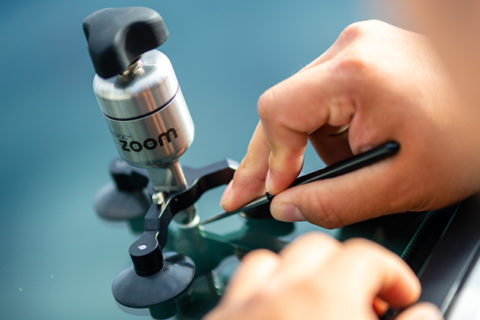 Đào tạo sử dụng Kim phun zoom glasweld phục hồi kính ô tô